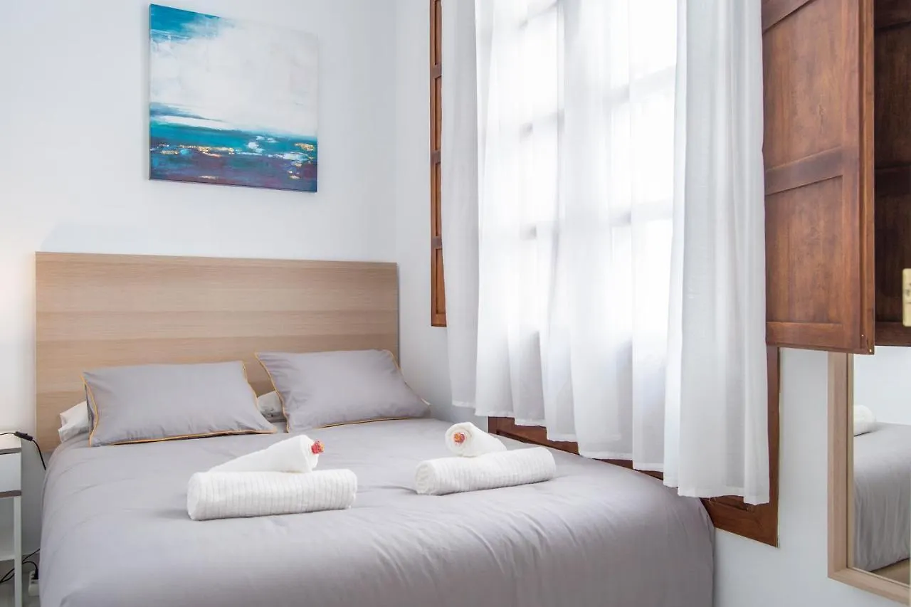 Riverside Triana Apartment إشبيلية