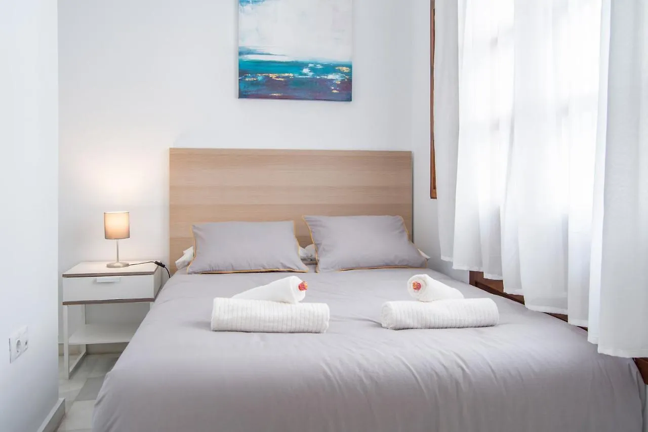 Riverside Triana Apartment إشبيلية إسبانيا